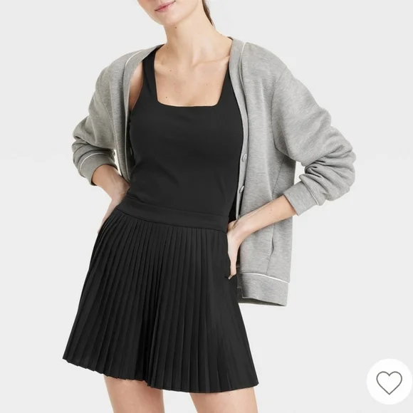 NWT All In Motion Pleated Active Dress Black Small - Picture 3 of 4